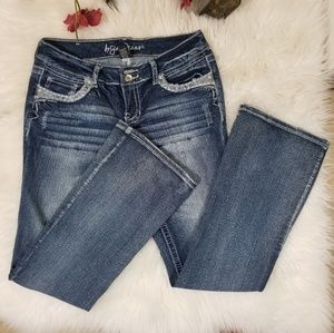 Ariya Jeans Somerset Embroidery Rhinestone Jeans